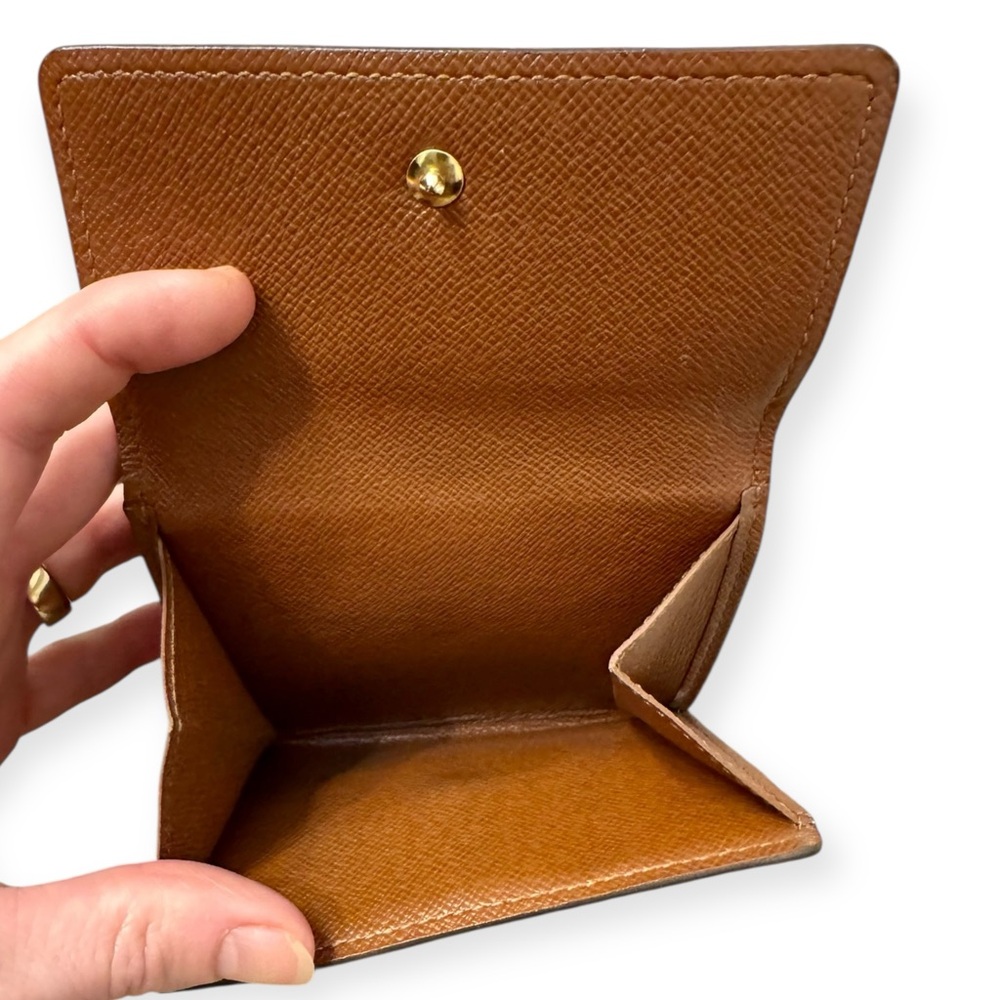 LOUIS VUITTON 2004 Vintage Monogram Elise Wallet - Picture 9 of 16